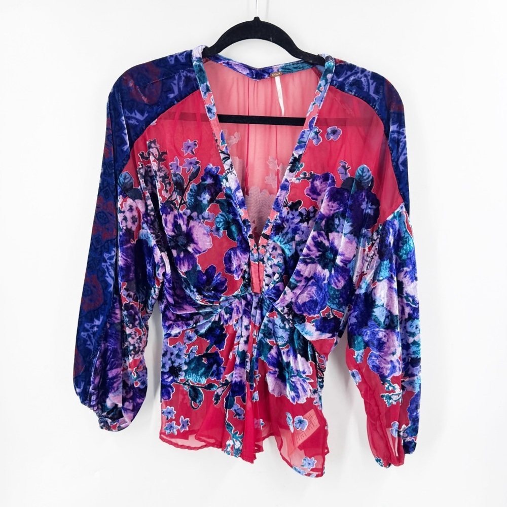 ✅ Free People Bonnie Burnout‎ Velvet Floral Top V-Neck Blouse Red & Purple SMALL